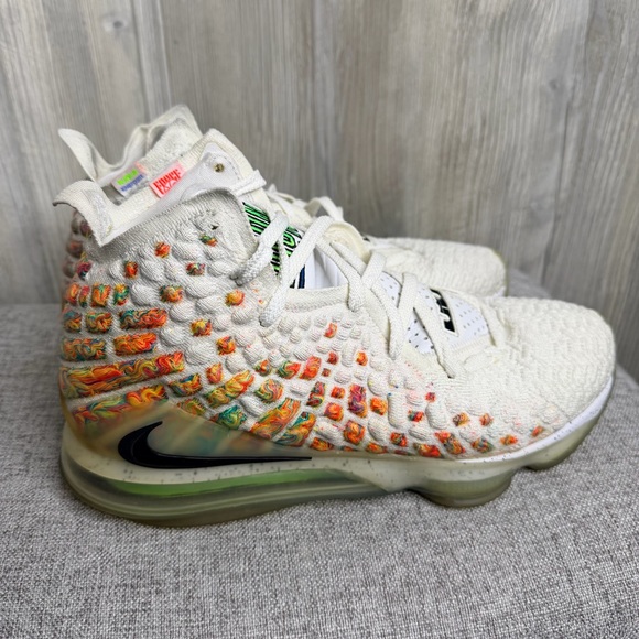 Nike LeBron 17 Air Command Force Basketball Sneakers - Picture 5 of 10